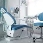 Qué debes saber antes de someterte a una cirugía de muelas del juicio equipo-clinica-dental